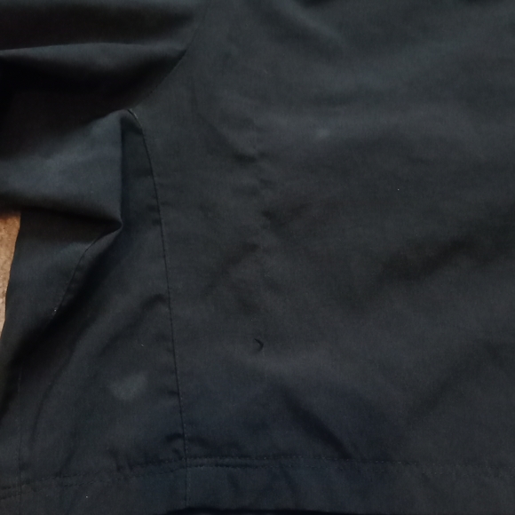 Lot of 2 Men's Athletic Shorts - Picture 2 of 3